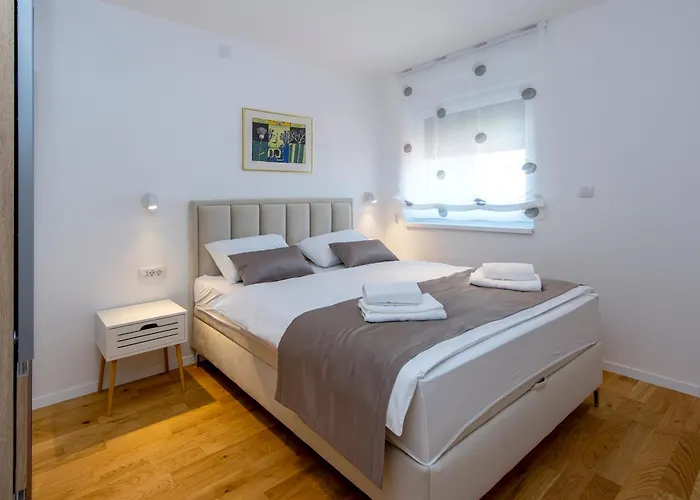 Apartmani Mir 1954 Varazdin